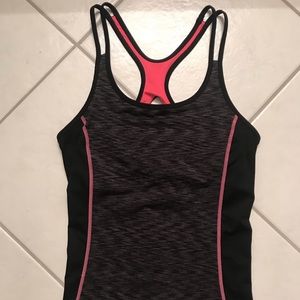 Idealogy workout tank! Size Medium!